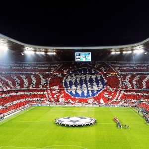 爱游戏体育平台-传奇队伍的“逆袭”故事：从低谷到荣耀的转变过程，传奇阵营